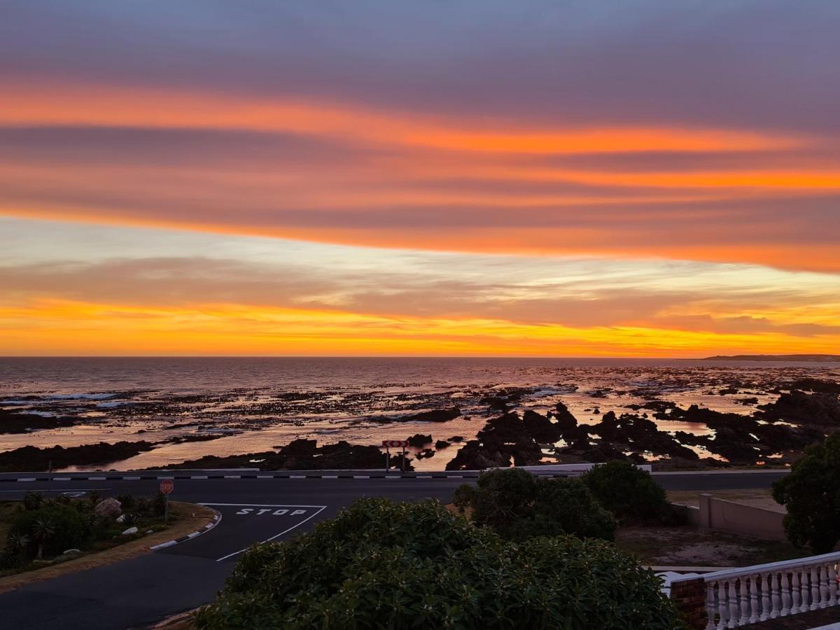 Walkerbay Accommodation Gansbaai Bagian luar foto